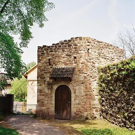 Gaestehaus Am Storchenturm 3*