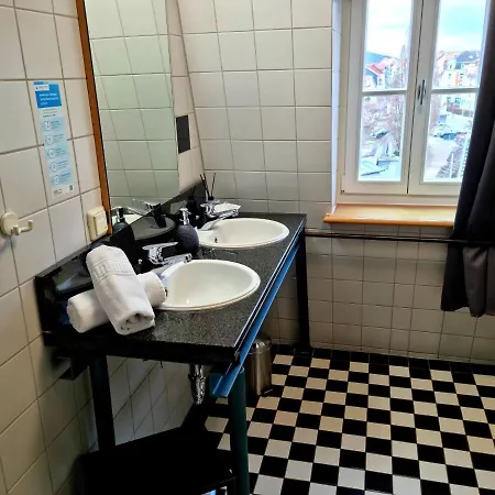 Gaestehaus Am Storchenturm 3* אייזנבאך