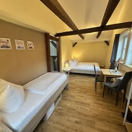 Gaestehaus Am Storchenturm 게스트하우스