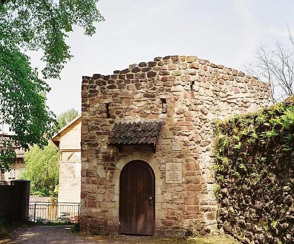 Gaestehaus Am Storchenturm 3*