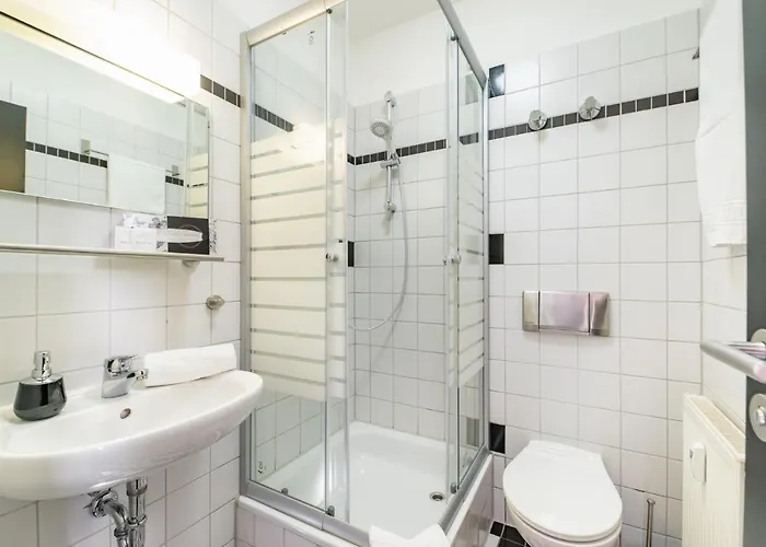 Konukevi Gaestehaus Am Storchenturm Eisenach