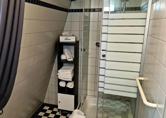 Konukevi Gaestehaus Am Storchenturm 3*